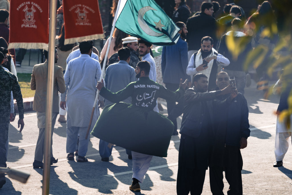 Pakistan One Legged Performer - Wagah Border Closing Ceremony