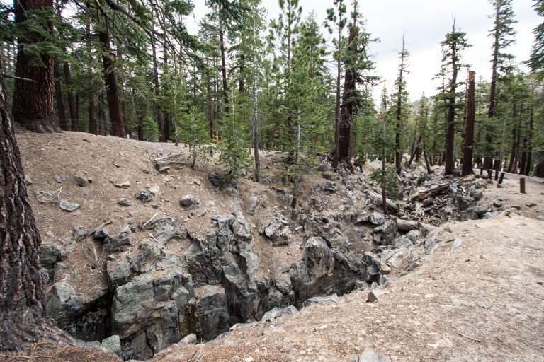 Exploring the Inyo Earthquake Fault in Mammoth Lakes, California