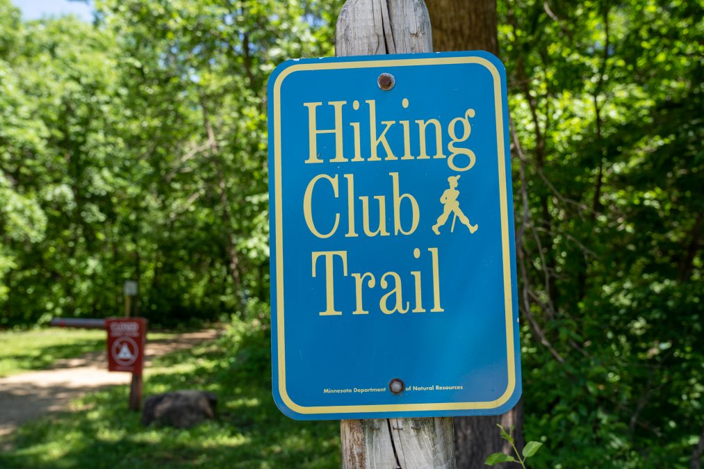 Minneopa Falls waterfall at Minneopa State Park in Mankato Minnesota. Hiking Club Trail sign