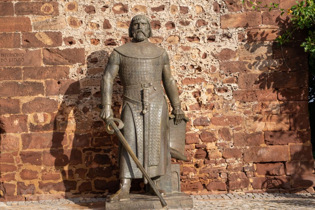 Statue of Sancho I of Portugal, outside the main entrance to the Silves Castle