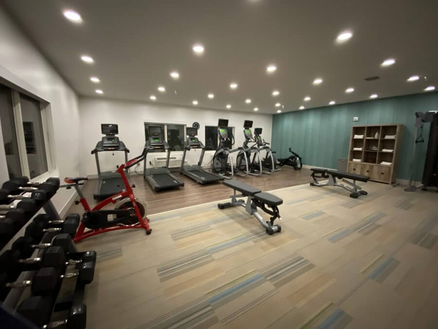 Holiday inn express houghton fitness center