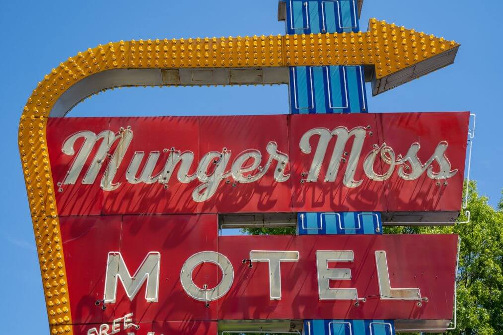 Munger Moss Motel
