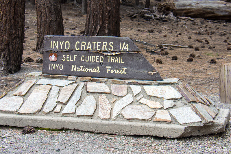Inyo Craters trail - Mammoth Lakes California