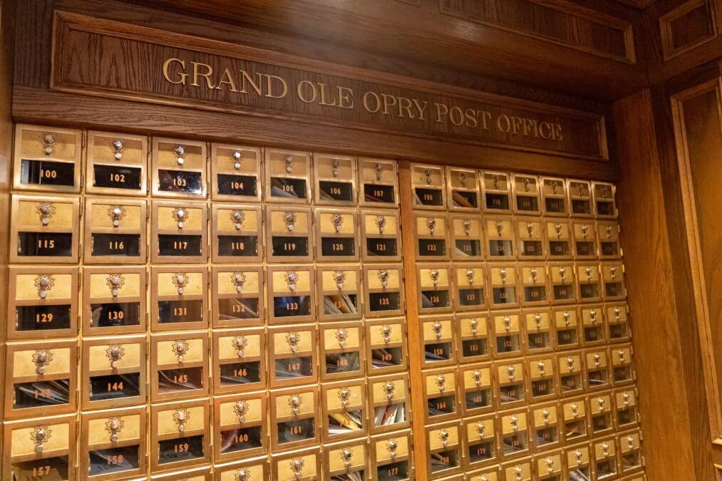 Grand Ole Opry Mailbox