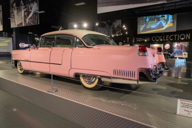 Elvis Graceland in Memphis: Review, Tour, Prices and More!