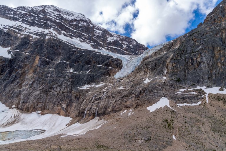 Mt. Edith Cavell Path of the Glacier Trail – Jasper National Park